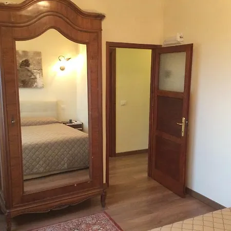 Cadorna לינה וארוחת בוקר Veleso