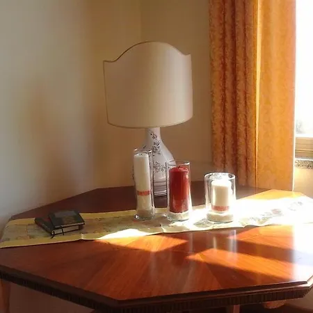 לינה וארוחת בוקר Cadorna