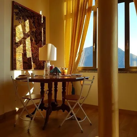 Cadorna לינה וארוחת בוקר