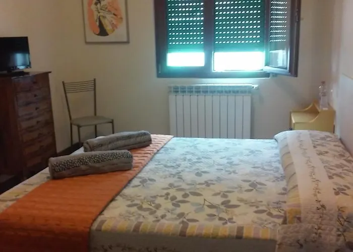 Bed and Breakfast Cadorna Veleso