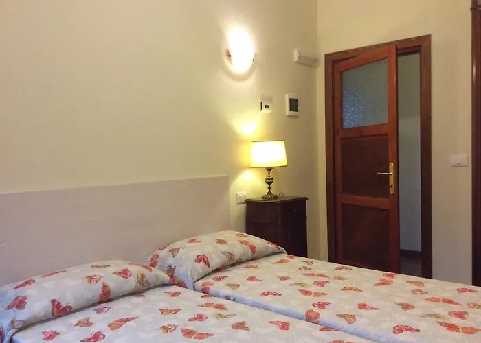 Bed and Breakfast Cadorna Veleso